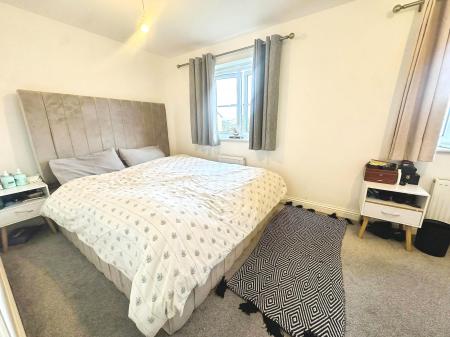 3 bedroom Semi-detached house for sale in Deer Park Way, Thorney, PE6