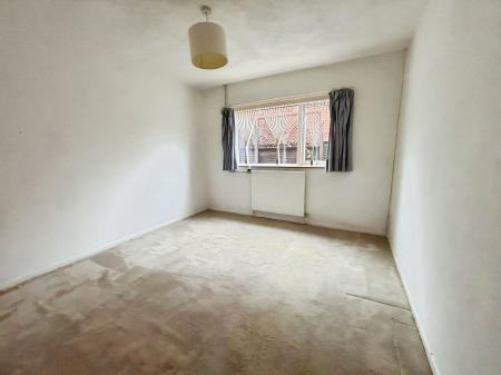 2 bedroom Bungalow for sale in Rosemary Gardens, Dogsthorpe, Peterborough, PE1