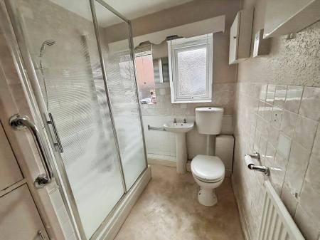 2 bedroom Bungalow for sale in Rosemary Gardens, Dogsthorpe, Peterborough, PE1