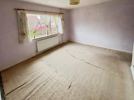2 bedroom Bungalow for sale in Rosemary Gardens, Dogsthorpe, Peterborough, PE1