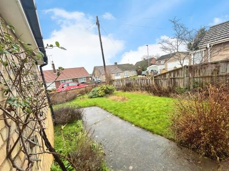 2 bedroom Bungalow for sale in Rosemary Gardens, Dogsthorpe, Peterborough, PE1