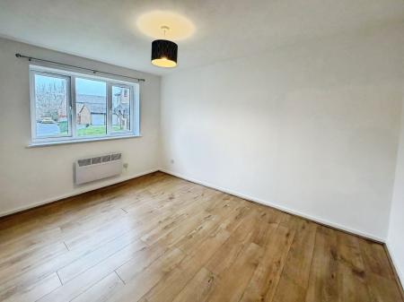 2 bedroom Flat to let in Stagshaw Drive, Fletton, Peterborough, PE2