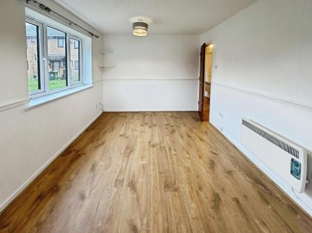 2 bedroom Flat to let in Stagshaw Drive, Fletton, Peterborough, PE2