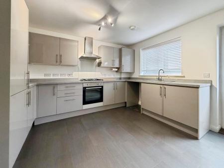 Holly Blue Gardens, Peterborough, PE7