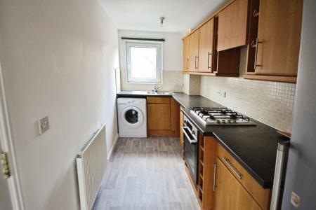 2 bedroom Flat to let in Clayburn Road, Hampton Centre, Peterborough, PE7