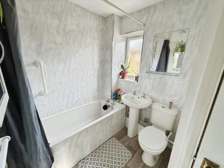 1 bedroom Semi-detached house to let in Violet Way, Yaxley, PE7