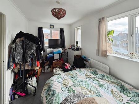 1 bedroom Semi-detached house to let in Violet Way, Yaxley, PE7