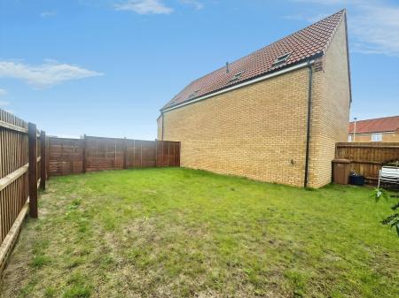 2 bedroom Coach House for sale in Primrose Place, Whittlesey, PE7