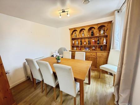 3 bedroom Detached house for sale in Baxter Close, Walton, Peterborough, PE4