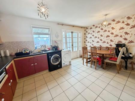 5 bedroom End of terrace house for sale in Bringhurst, Orton Goldhay, Peterborough, PE2