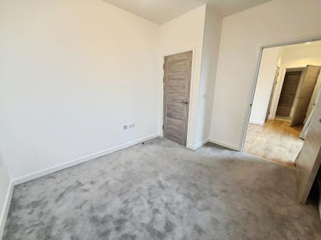 2 bedroom Flat to let in Bayard Plaza, City Centre, Peterborough, PE1