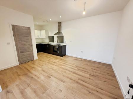 2 bedroom Flat to let in Bayard Plaza, City Centre, Peterborough, PE1