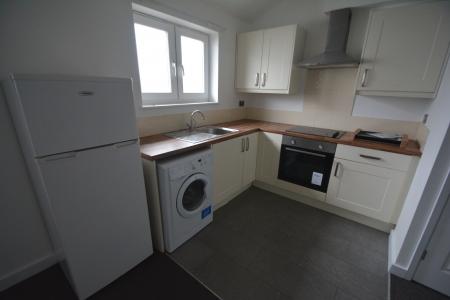 2 bedroom Flat to let in Ortonplaza, Orton Goldhay, Peterborough, PE2
