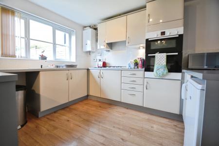 1 bedroom House share to let in Hargate Way, Hampton Hargate, Peterborough, PE7