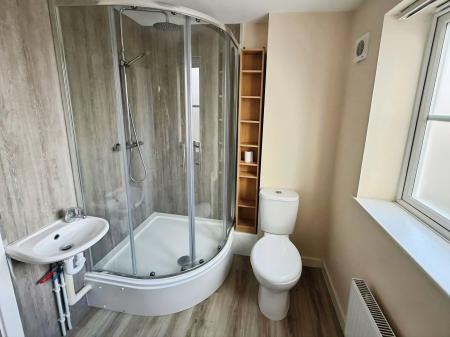 1 bedroom House share to let in Hargate Way, Hampton Hargate, Peterborough, PE7