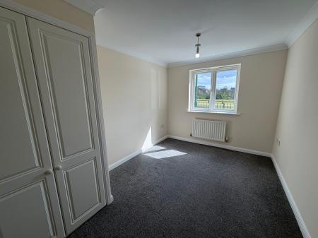 2 bedroom Flat to let in Eagle Way, Hampton Centre, Peterborough, PE7