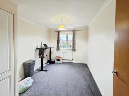 2 bedroom Flat to let in Eagle Way, Hampton Centre, Peterborough, PE7
