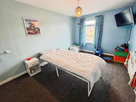 3 bedroom Terraced House for sale in Braybrook, Orton Goldhay, Peterborough, PE2