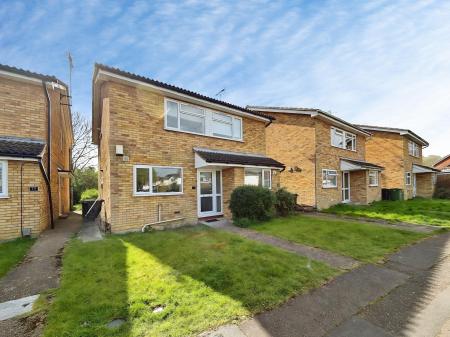 Vermont Grove, Peterborough, PE3