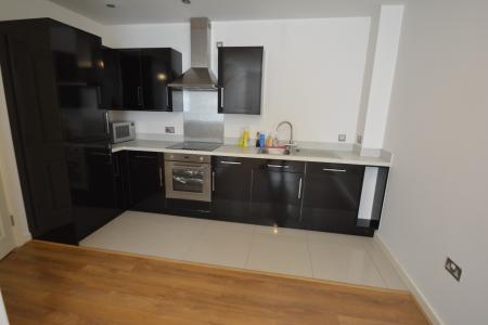 2 bedroom Flat to let in Central Court, Lincoln Road, Peterborough, PE1