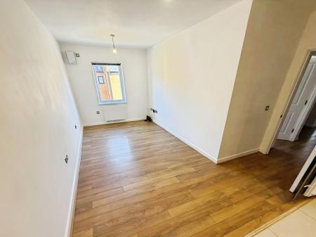 2 bedroom Flat to let in Central Court, Lincoln Road, Peterborough, PE1