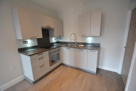 1 bedroom Flat to let in Park Road, Peterborough, PE1