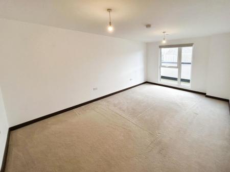 2 bedroom Flat to let in Fletton Quays, Fletton Quays, Peterborough, PE2