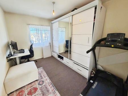 2 bedroom Flat to let in St Pauls Road, Peterborough, PE1