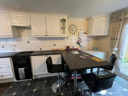 1 bedroom House share to let in Lythemere, Orton Malborne, Peterborough, PE2