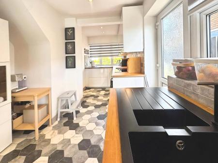 3 bedroom Semi-detached house for sale in Newcastle Drive, Peterborough, PE2