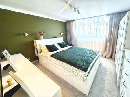 3 bedroom Semi-detached house for sale in Newcastle Drive, Peterborough, PE2