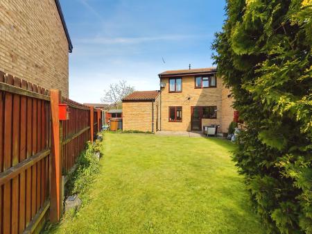 3 bedroom Link detached house for sale in Stamper Street, South Bretton, Bretton, PE3