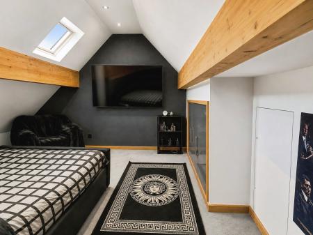 6 bedroom Detached house for sale in Chapel Street, Crowland, PE6