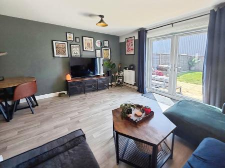 3 bedroom Semi-detached house for sale in Harrier Way, Market Deeping, PE6