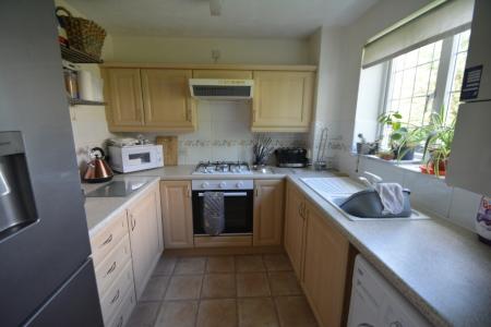 2 bedroom Semi-detached house to let in Lornas Field, Hampton Hargate, Peterborough, PE7