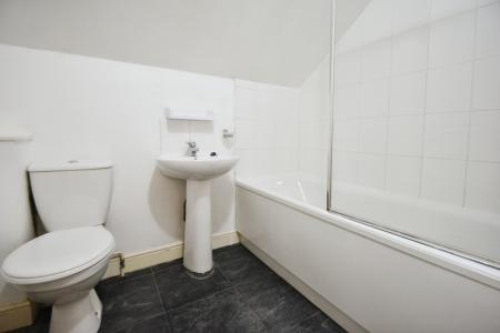 1 bedroom Flat to let in Atkinson Street, City Centre, Peterborough, PE1