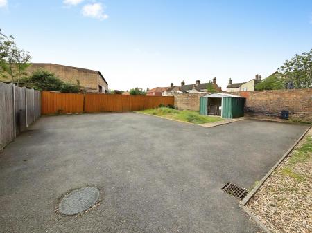 1 bedroom Flat to let in Atkinson Street, City Centre, Peterborough, PE1