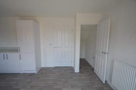 3 bedroom Semi-detached house to let in Waterfield Close, Central, Peterborough, PE3
