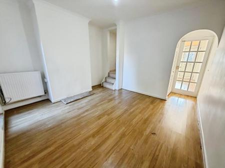 2 bedroom Terraced House to let in Crown Street, New England, Peterborough, PE1