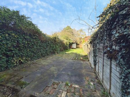 2 bedroom Terraced House to let in Crown Street, New England, Peterborough, PE1