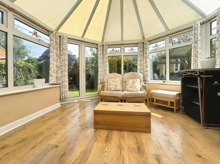 4 bedroom Detached house for sale in Deene Close, Market Deeping, PE6