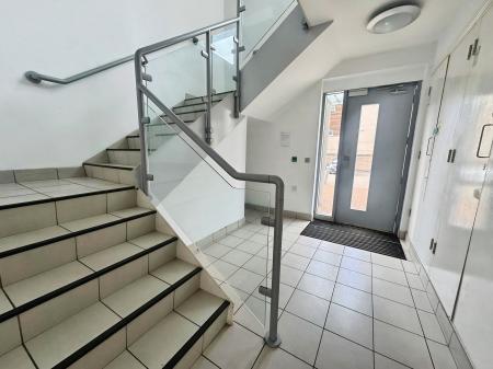 2 bedroom Flat for sale in Cubitt Way, Oundle Road, Peterborough, PE2