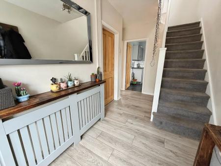 3 bedroom Semi-detached house for sale in Byron Close, Stanground, Peterborough, PE2