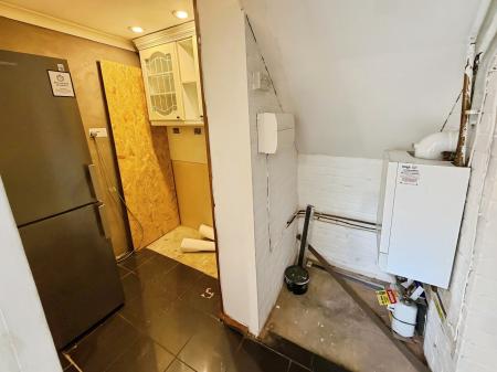 2 bedroom Semi-detached house to let in Richmond Avenue, Peterborough, PE4