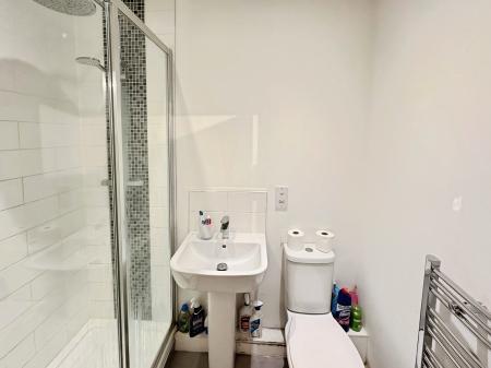 1 bedroom Flat to let in Cathedral View, Wentworth Street, Peterborough, PE1