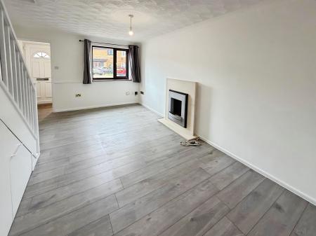 2 bedroom Terraced House to let in Seymour Place, Paston, Peterborough, PE4