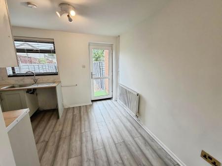 2 bedroom Terraced House to let in Seymour Place, Paston, Peterborough, PE4