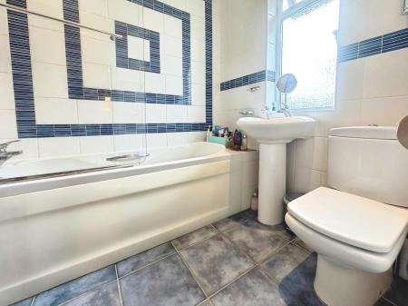 3 bedroom Character Property for sale in Exeter Road, Millfield, Peterborough, PE1