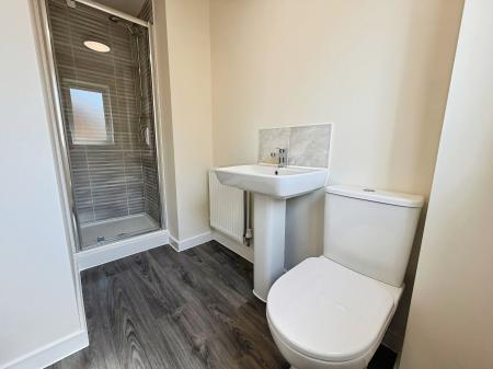 3 bedroom Semi-detached house to let in Chamberlain Way, Gunthorpe, Peterborough, PE4