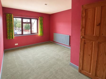 3 bedroom Semi-detached house for sale in West Parade, Peterborough, PE3